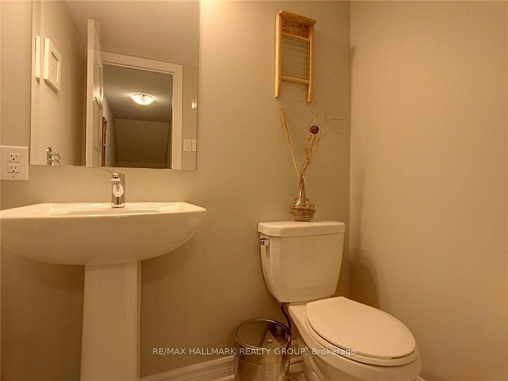 Additional image 3 of 303A Des Tilleuls Private, Ottawa, ON, K4A 1B8