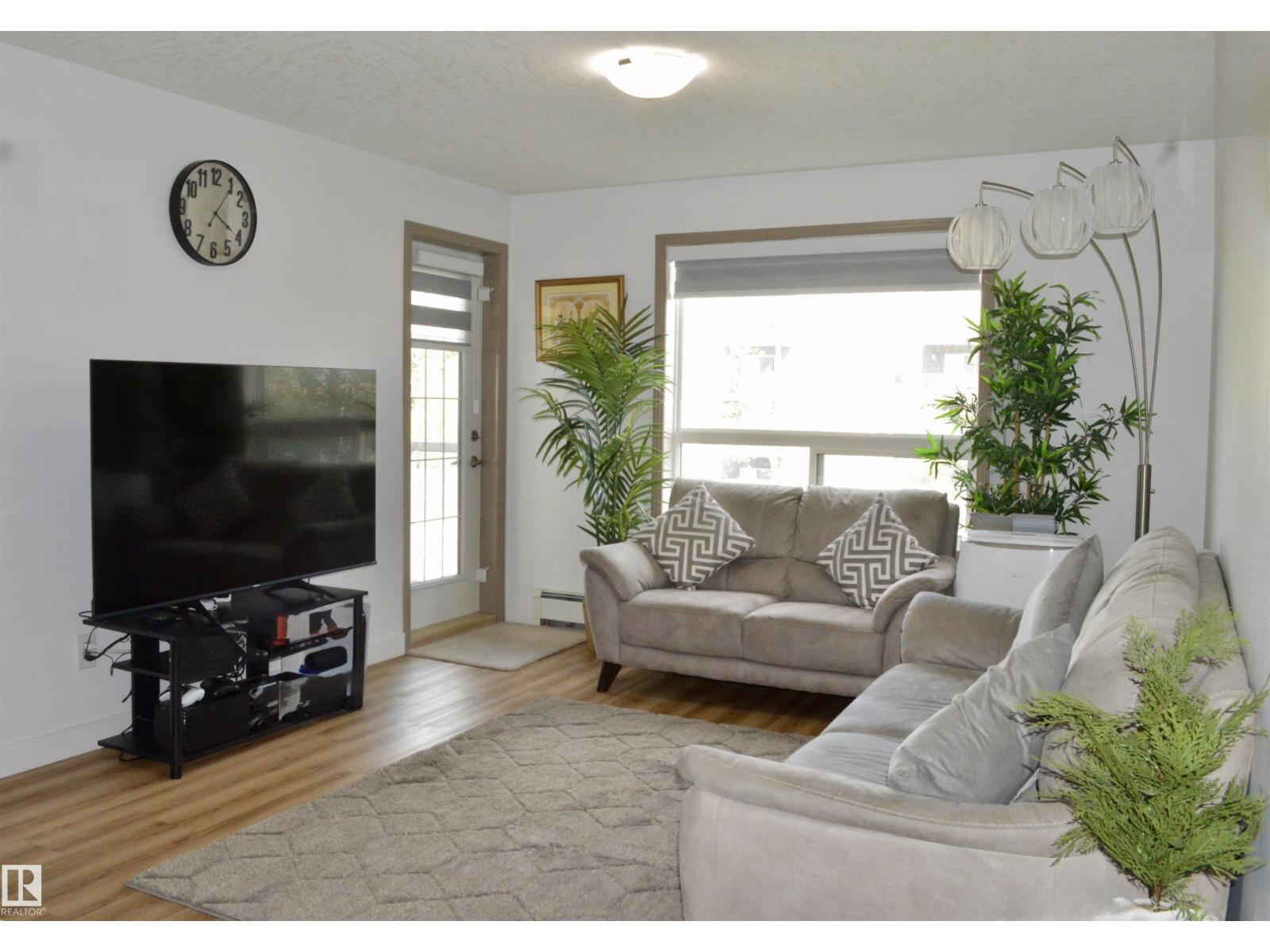 210-5005 165 Avenue NW, Edmonton, AB, T5Y0L8 photo 3