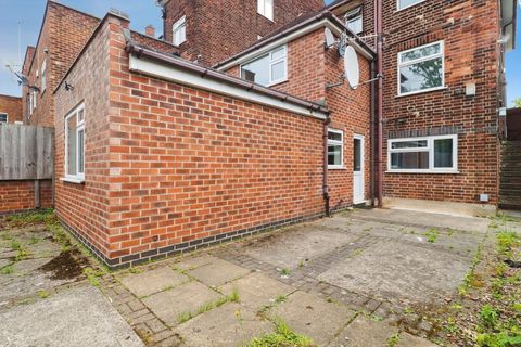 Middleton Boulevard, Wollaton, Nottingham NG8