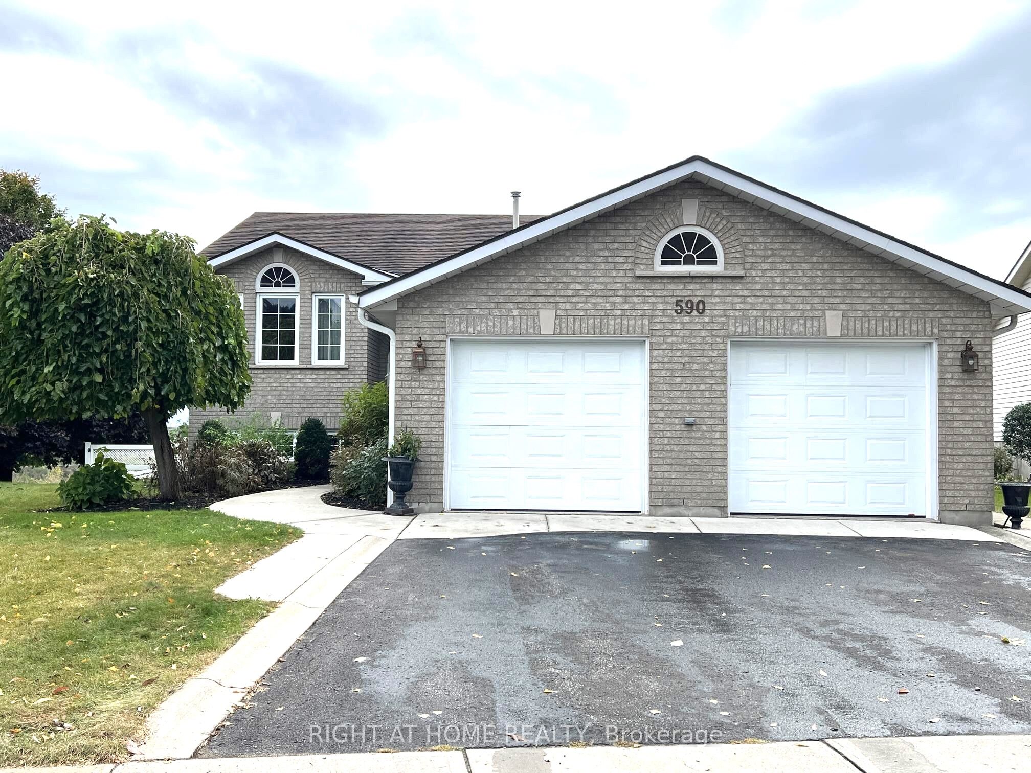 590 Arbour Crescent, Kingston, ON, K7M 8Y1