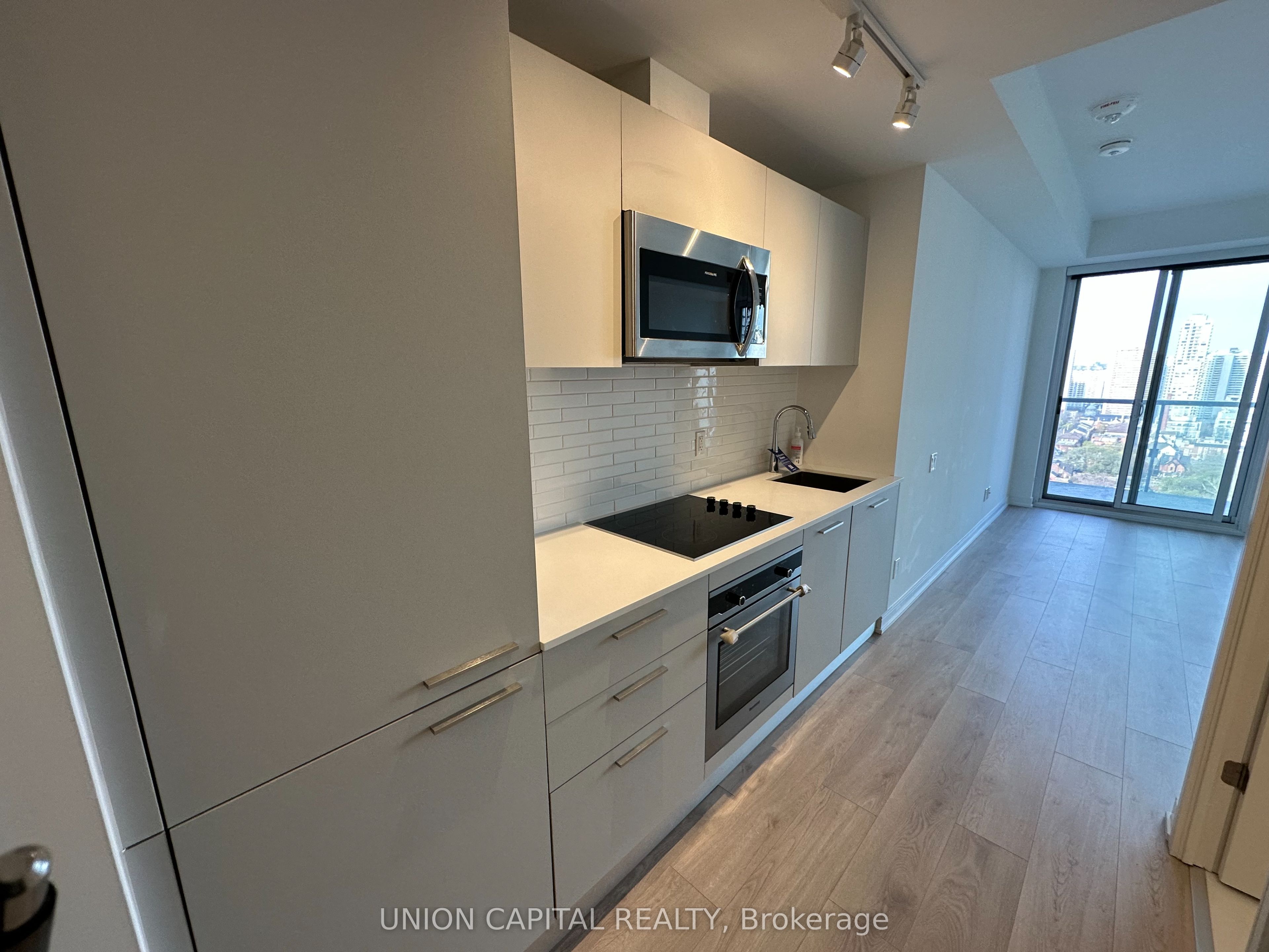 Additional image 3 of 2605-3 Gloucester Street, Toronto, ON, M4Y 0C6