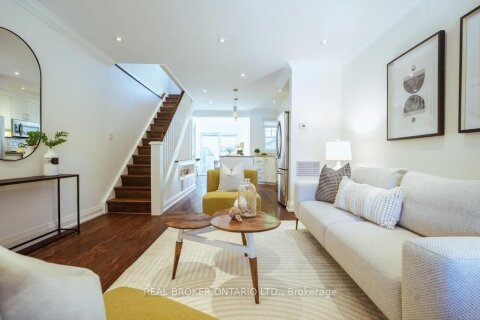 Additional image 8 of 5 Heyworth Crescent S, Toronto, ON, M4E 1T6