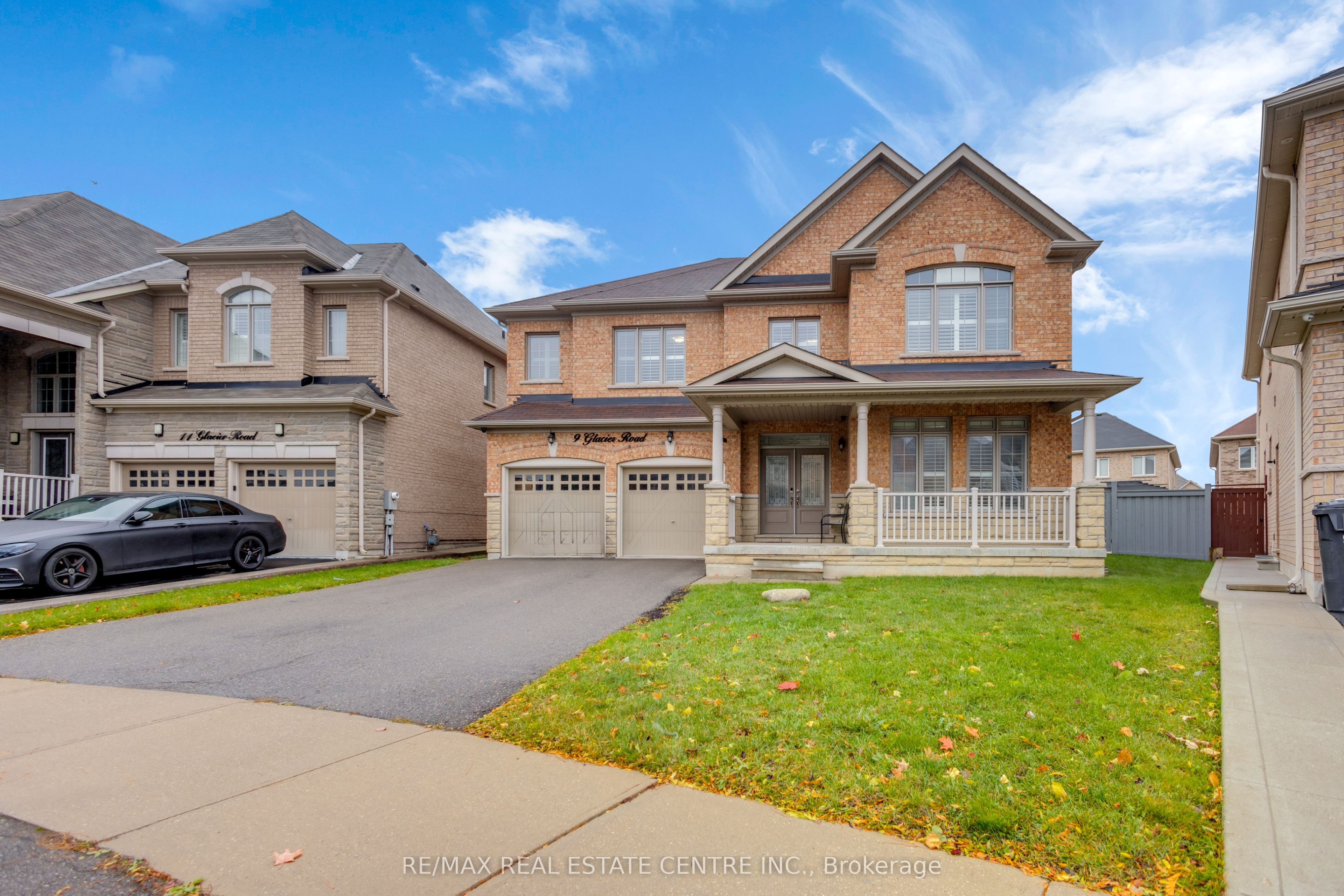 9 Glacier Road, Brampton, ON, L6X 5N1 photo 2