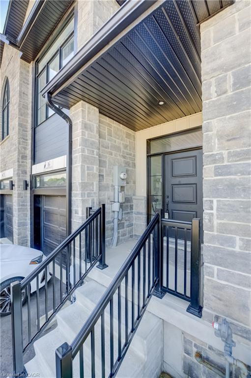 16 Sandstone Street, Cambridge, ON, N1S 4Y4 photo 3
