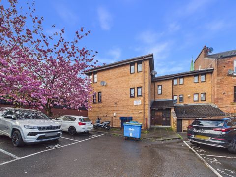 Wellbank Place, Uddingston G71