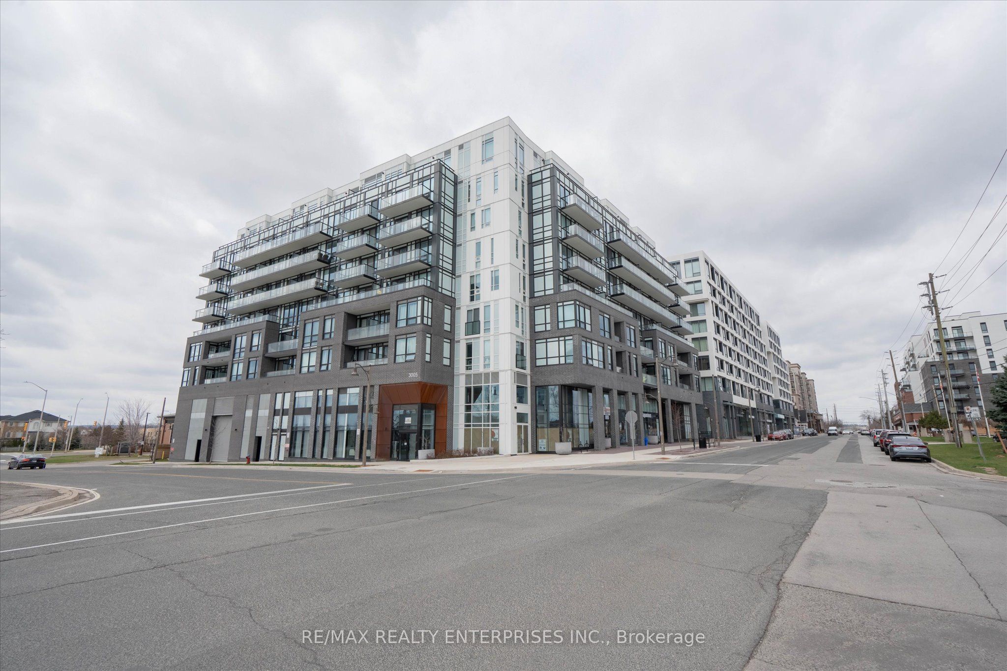 601-3005 Pine Glen Road, Oakville, ON, L6M 5P5