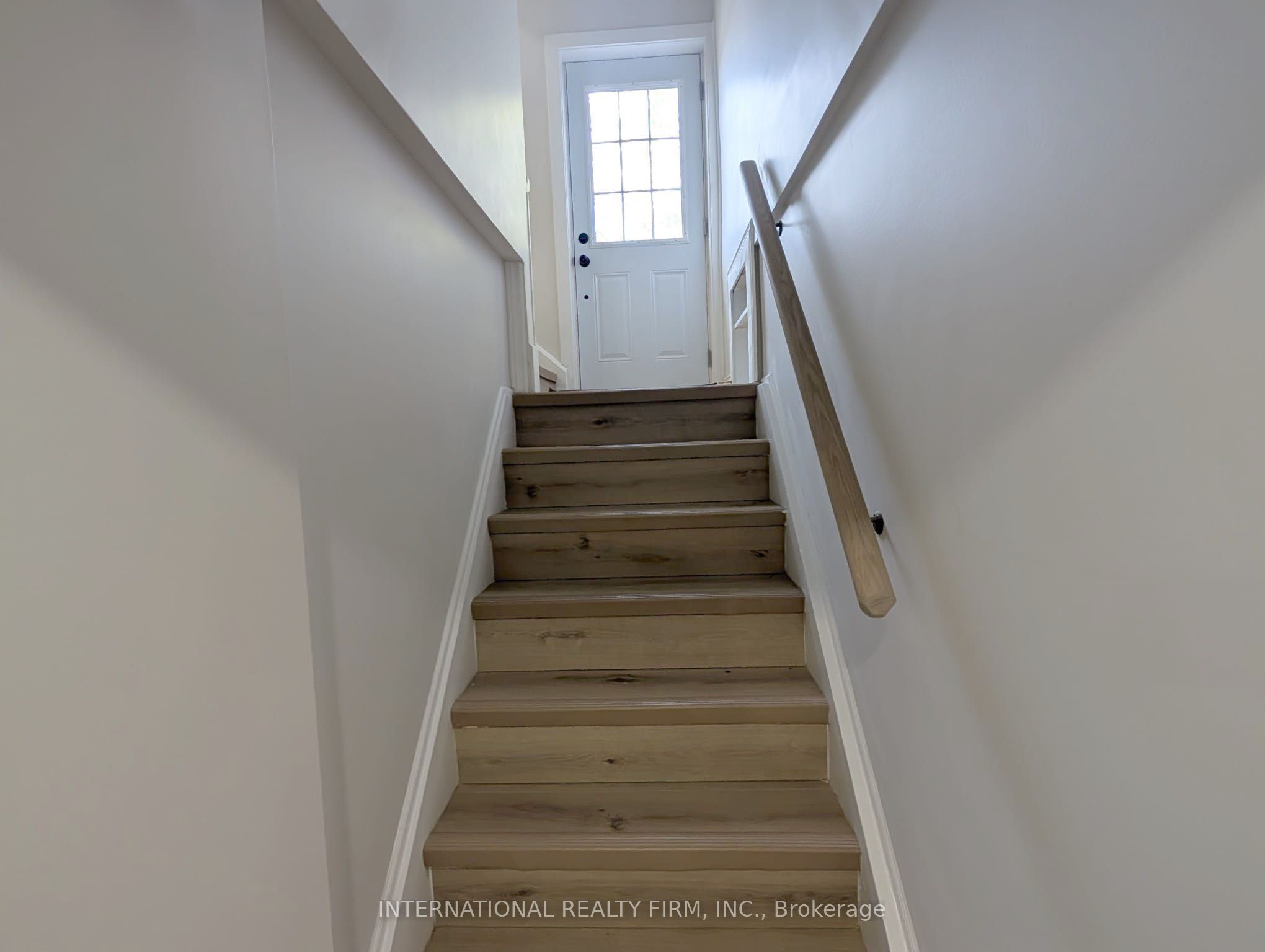 Additional image 3 of BSMT-198 Cherrywood Drive, Newmarket, ON, L3Y 2X8