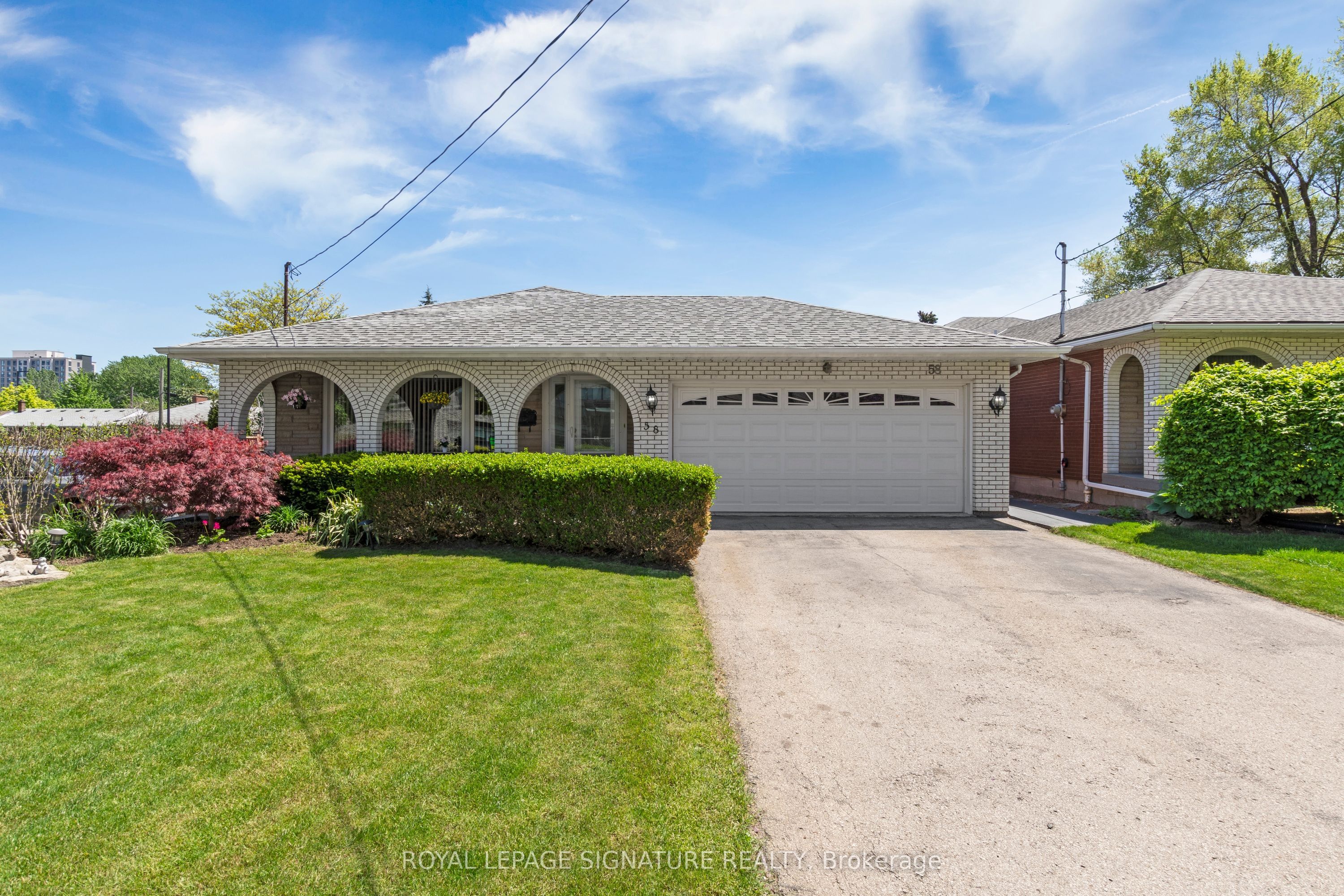 58 Centennial Parkway S, Hamilton, ON, L8G 2C5