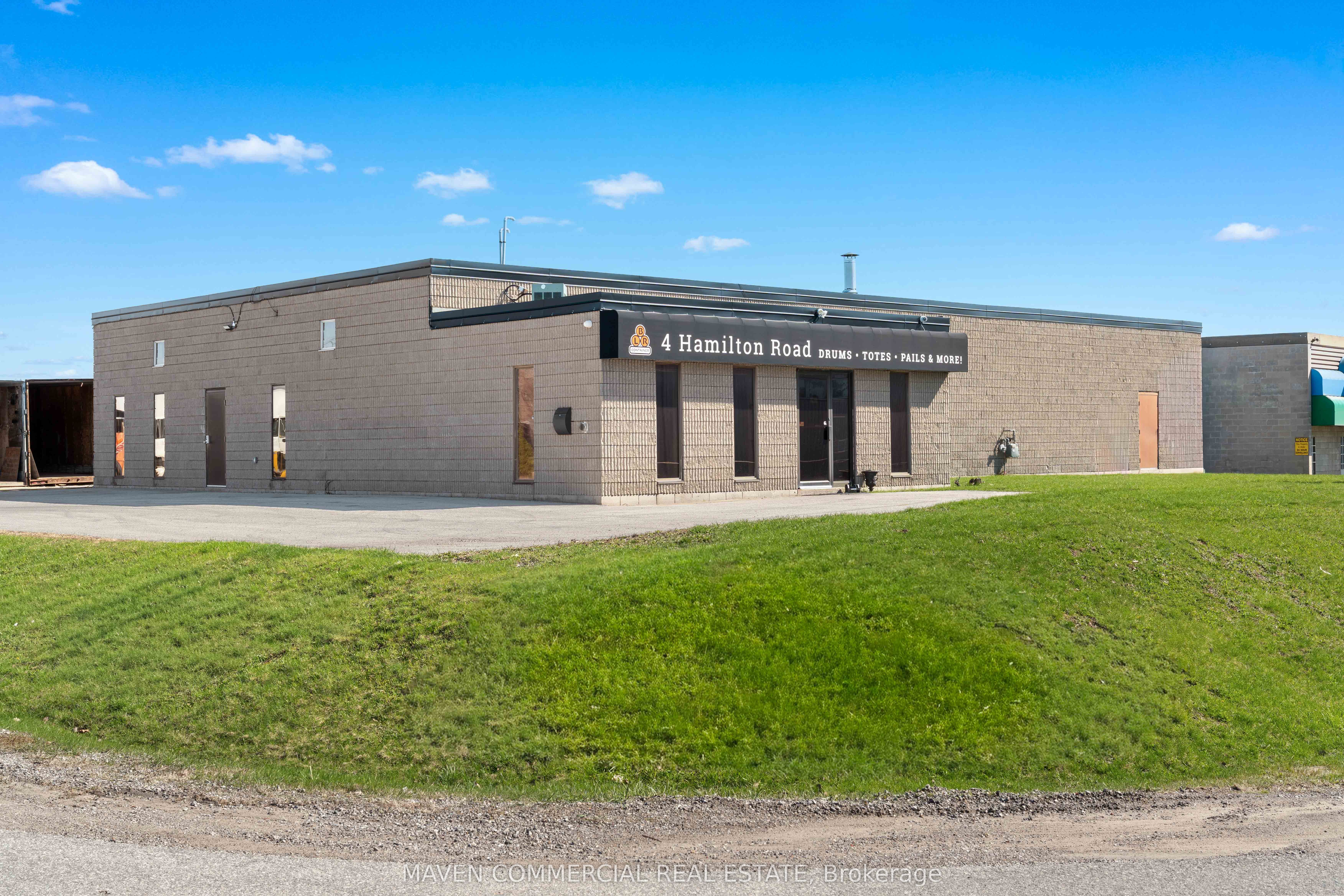4 Hamilton Road, Barrie, ON, L4N 8Y5