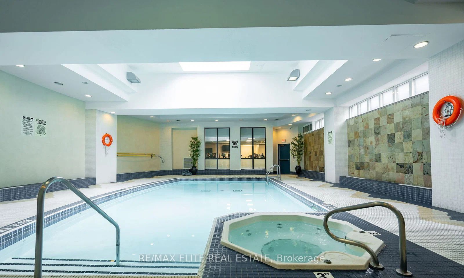 303-155 Beecroft Road, Toronto, ON, M2N 7C6 photo 3
