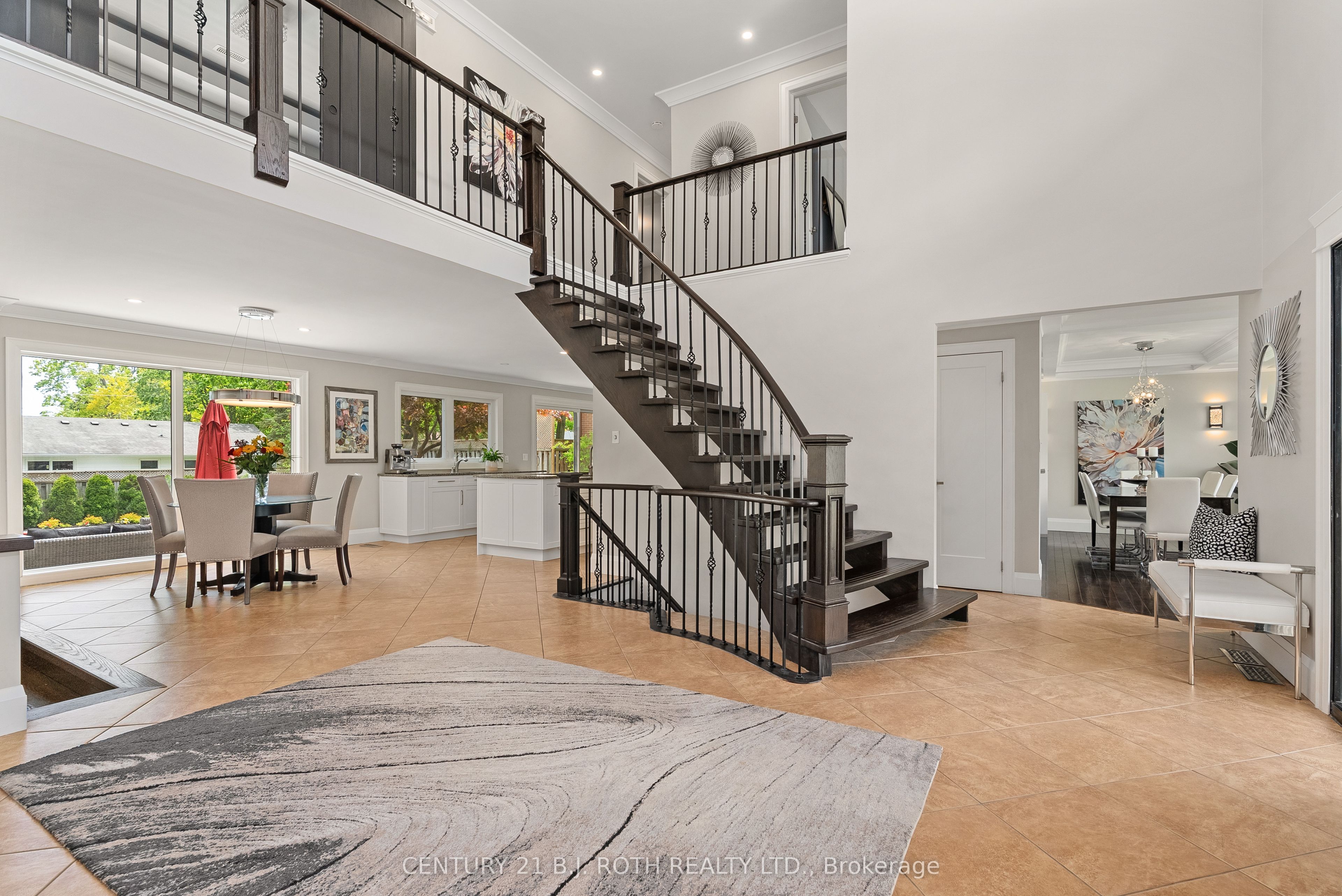 29 Castle Drive, Barrie, ON, L4N 1P9 photo 4