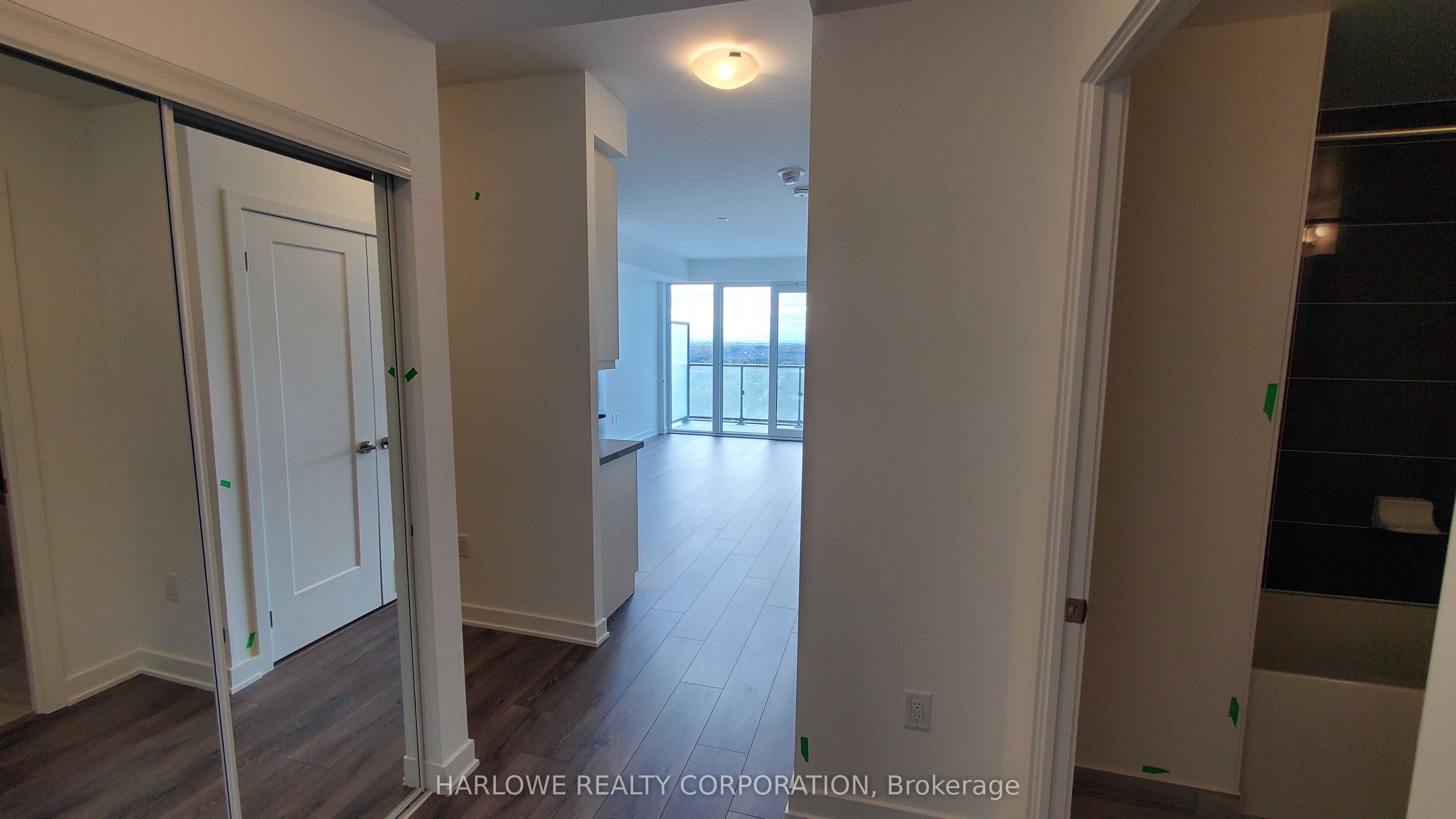2801-105 Oneida Crescent, Richmond Hill, ON, L4B 0H6 photo 4