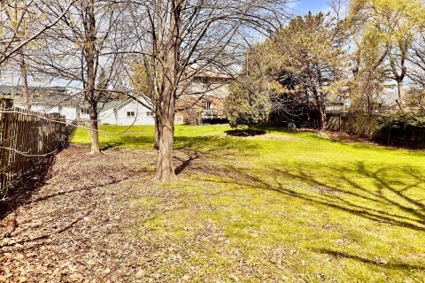 Additional image 8 of 2386 Sovereign Street, Oakville, ON, L6L 1L8