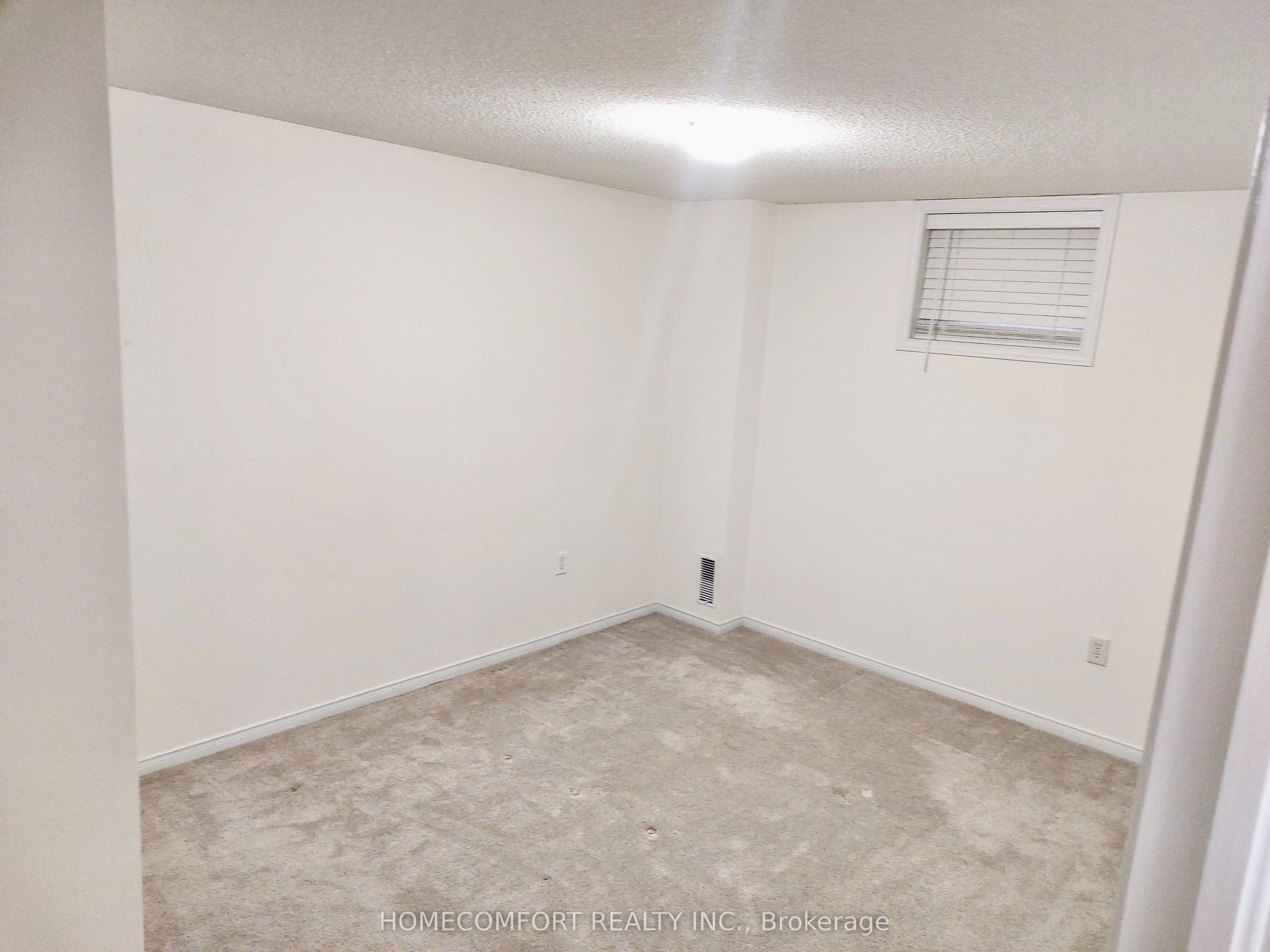 Lower-11 Catherine Drive, Barrie, ON, L4N 0Y5 photo 4