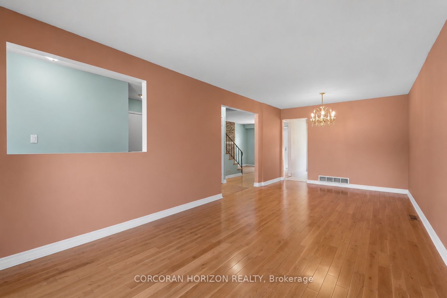 28 Chad Crescent, Toronto, ON, M1B 2Z6 photo 4