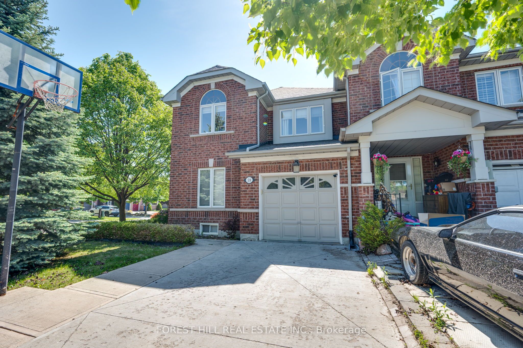 Additional image 2 of 59 Banbrooke Crescent, Newmarket, ON, L3X 2W9