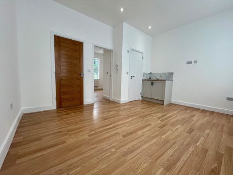 64 Rucklidge Avenue, London NW10, Studio to rent