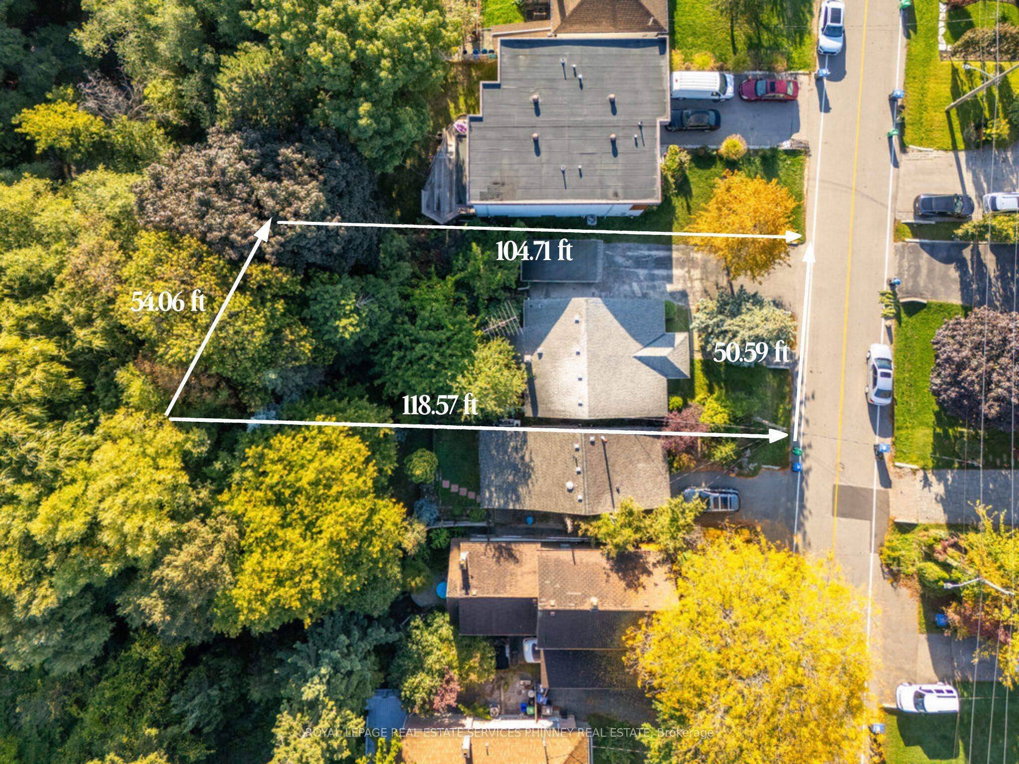 945 Beechwood Avenue, Mississauga, ON, L5G 4E3