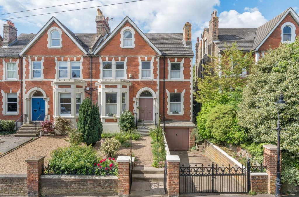 7 bed semi-detached house for saleKing Edward Road, Rochester ME1