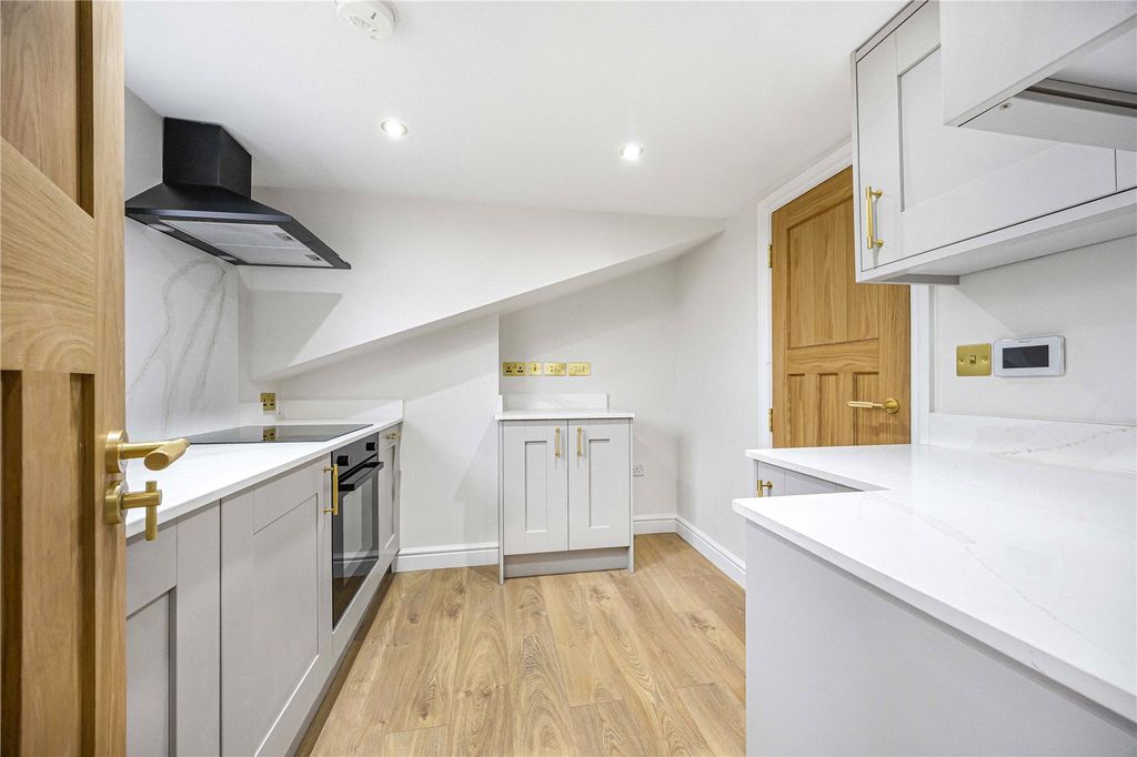 Additional image 15 of 4 bed terraced house for saleLorne Street, Reading RG1