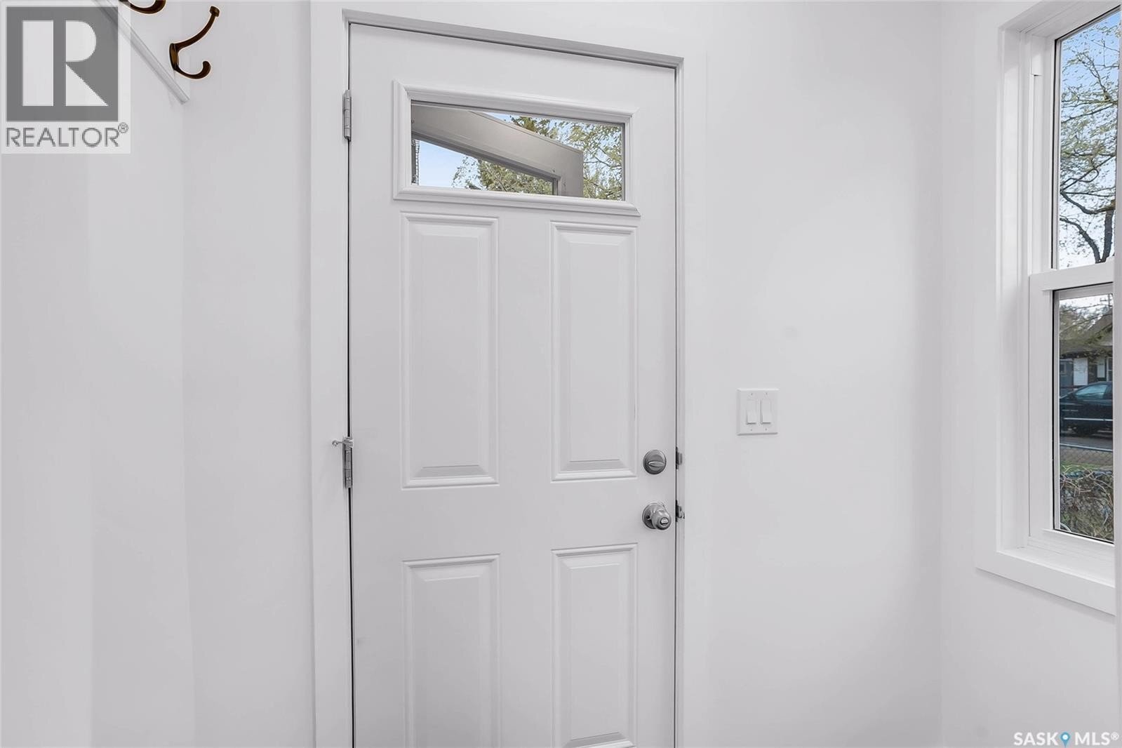 Additional image 8 of 1230 E Avenue N, Saskatoon, SK, S7L1T4