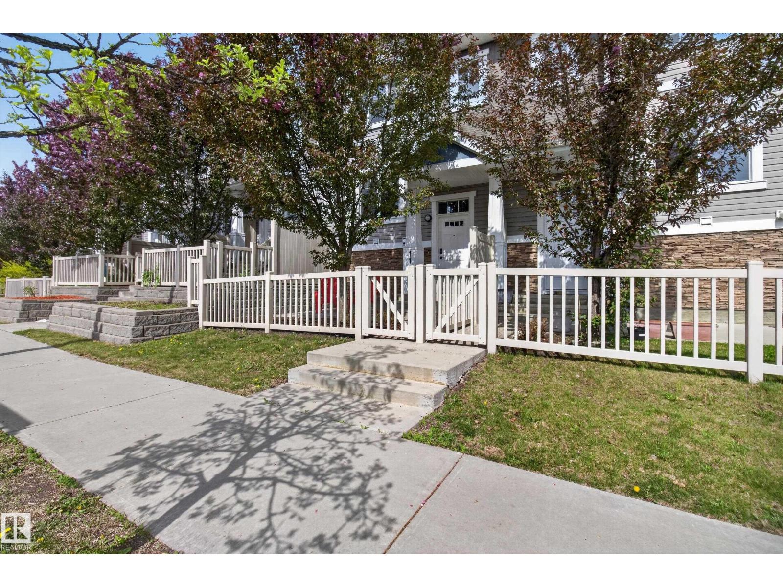11-1140 Chappelle Boulevard SW, Edmonton, AB, T6W2Z3