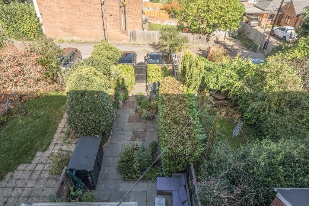 Additional image 30 of 4 bed terraced house for saleCastle Hill, Reading, Berkshire RG1