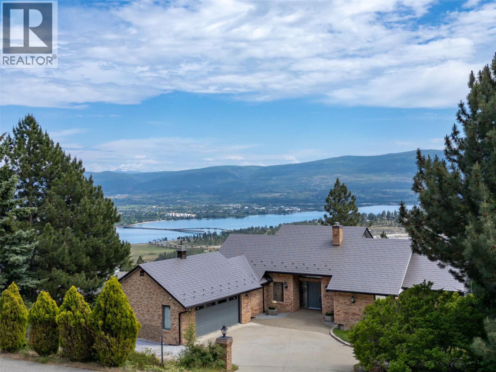1525 Klein Road, West Kelowna, BC, V1Z3H5