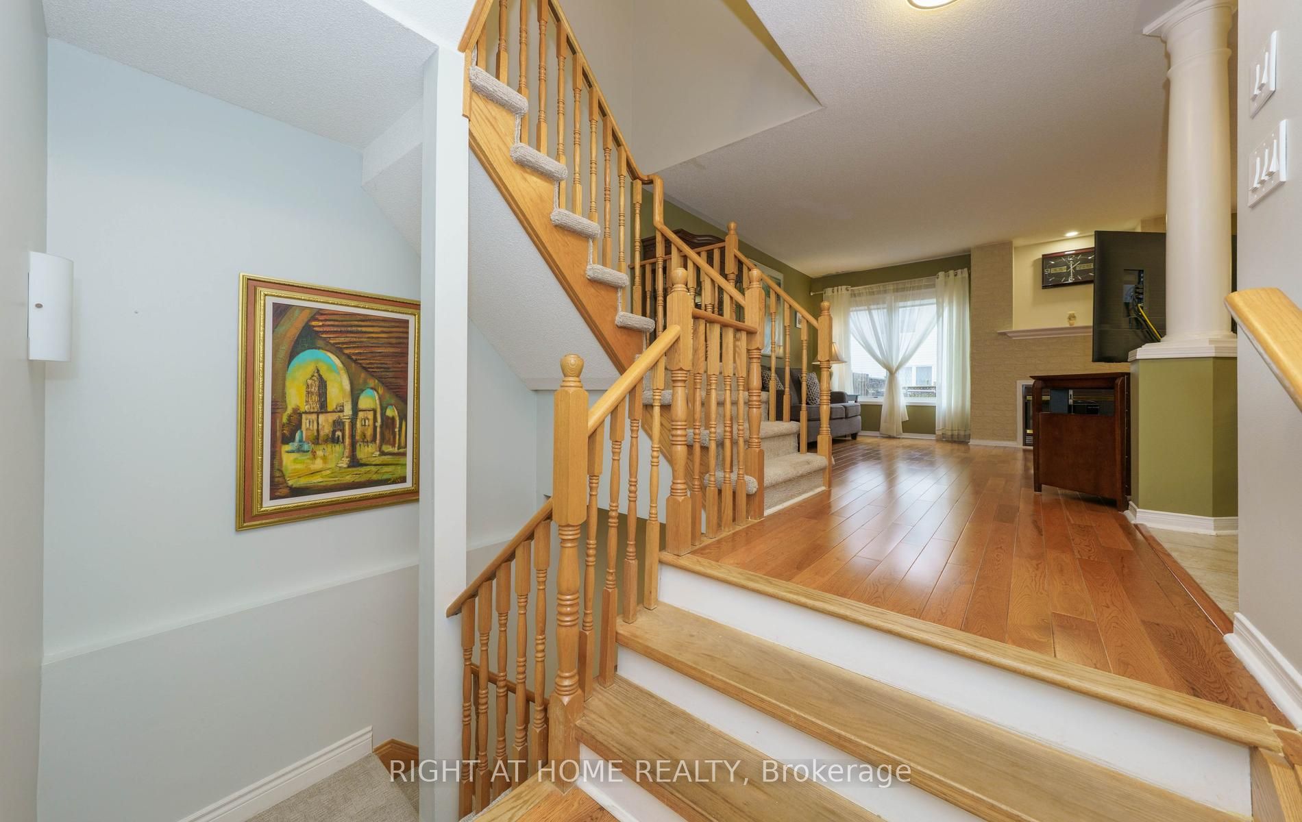 21 Marshview Avenue, Aurora, ON, L4G 7W2 photo 4