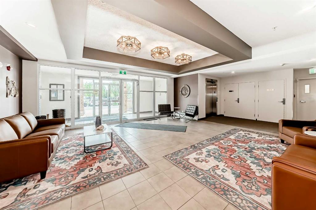 111-207 Sunset Drive, Cochrane, AB, T4C 0H7 photo 4