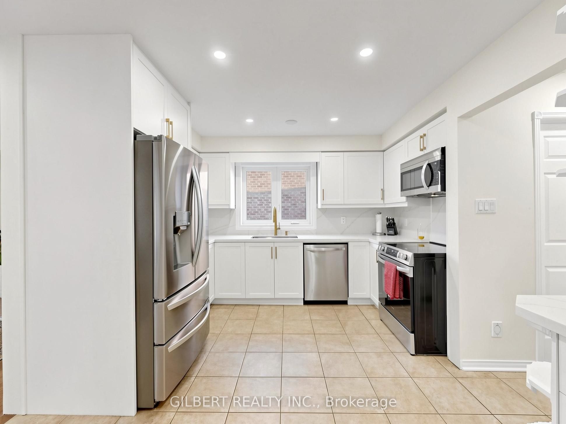 Additional image 6 of 90 Chiswick Crescent, Aurora, ON, L4G 6P1