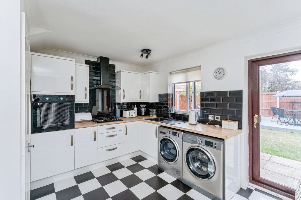 Additional image 6 of 3 bed detached house for saleHolly Close, Rhyl LL18