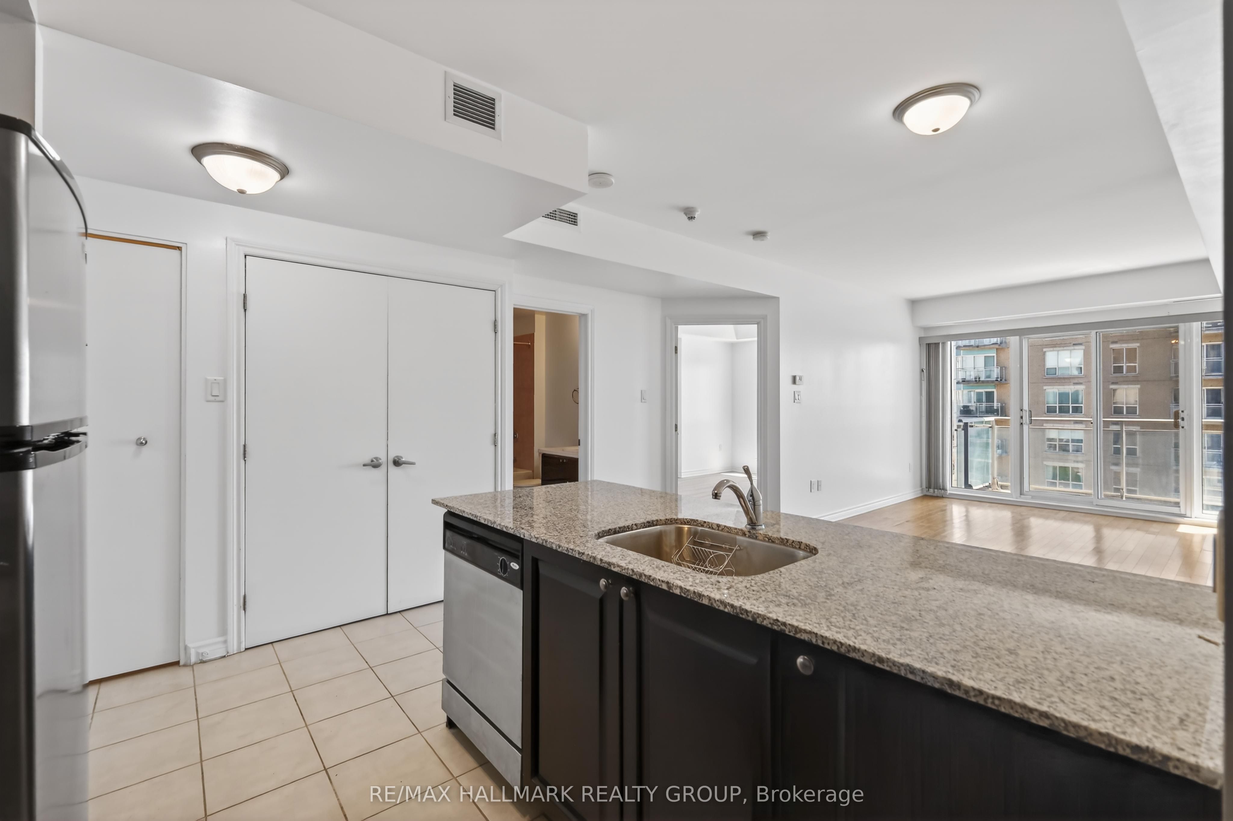 Additional image 4 of 1503-70 Landry Street, Ottawa, ON, K1L 0A8