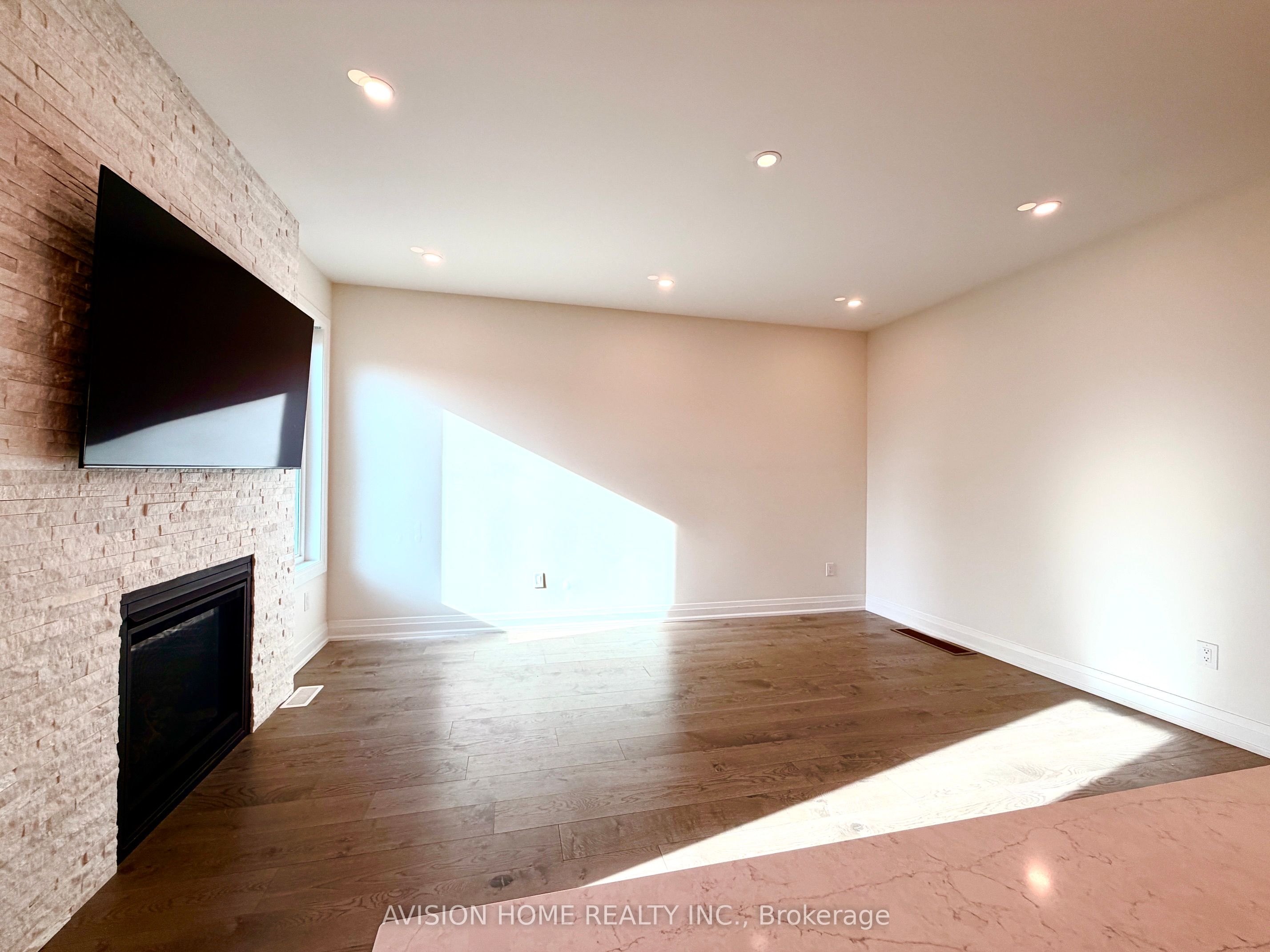 Additional image 5 of 251 Beaverbrae Drive, Markham, ON, L6C 3K6
