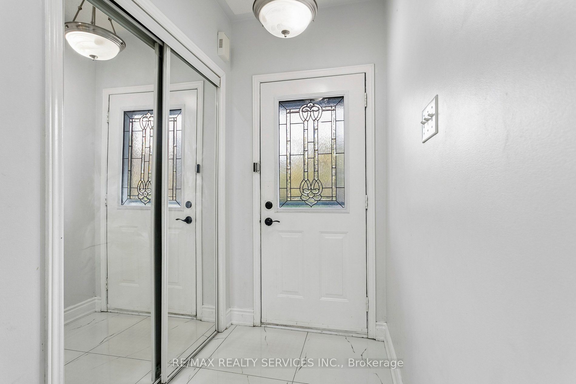 276 Fitzgerald Crescent, Milton, ON, L9T 5Y3 photo 3