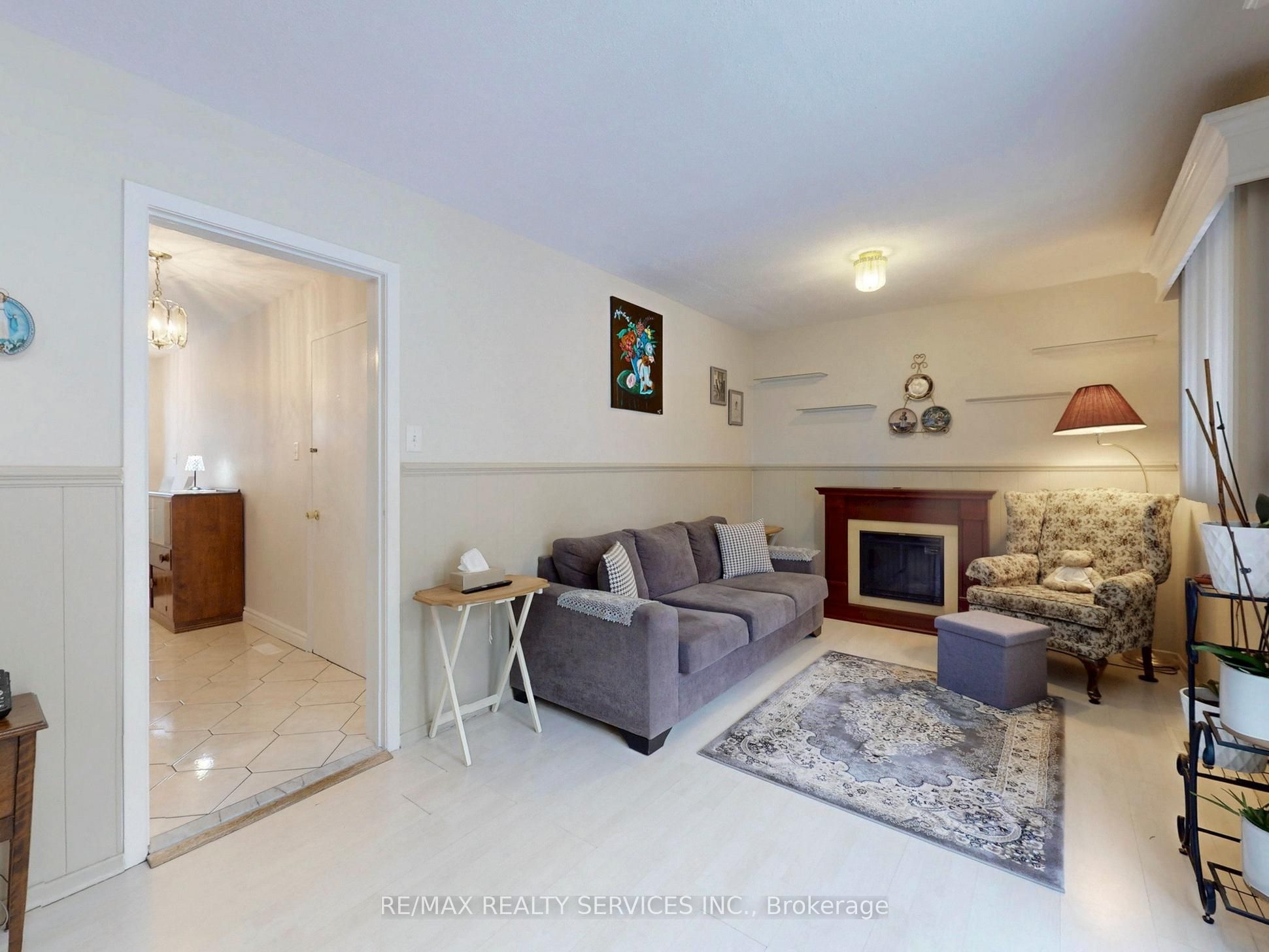 16 Grassington Crescent, Brampton, ON, L6S 1Z6 photo 5
