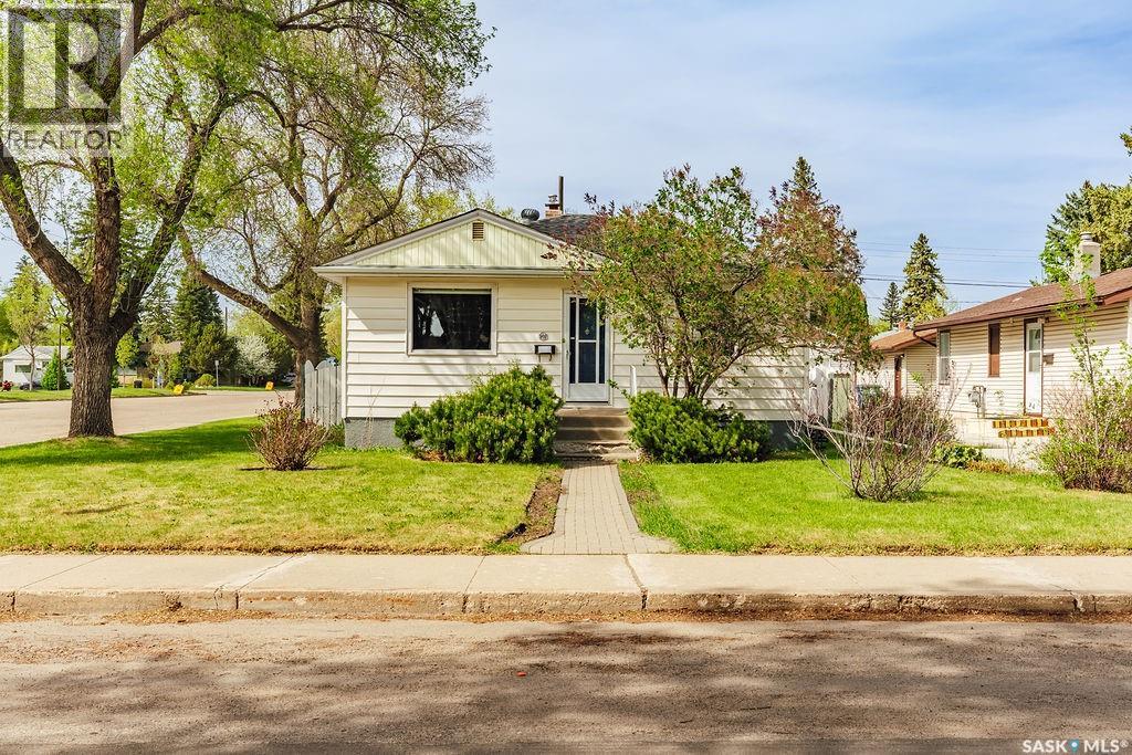 901 1st Street E, Saskatoon, SK, S7H1T2