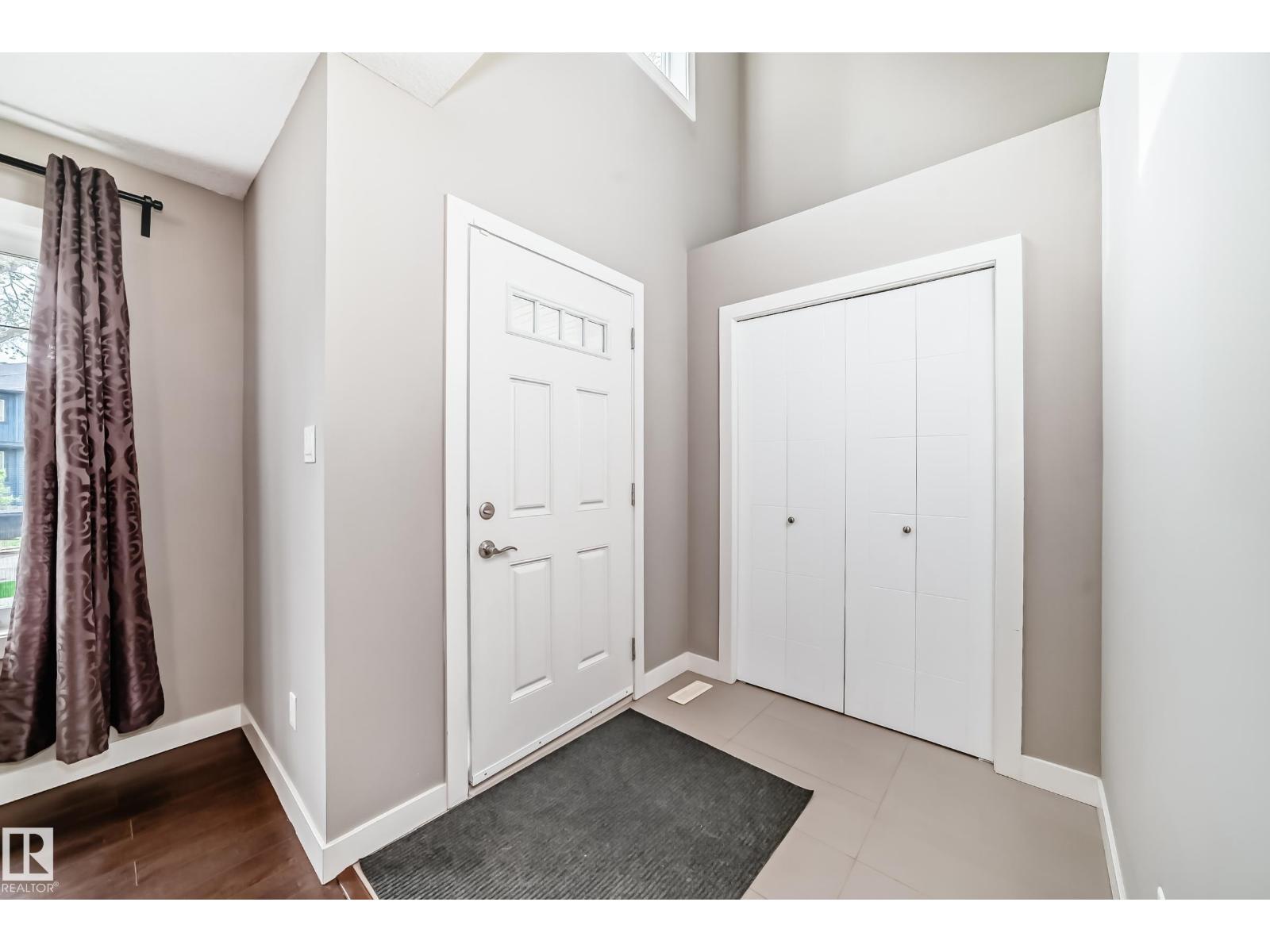 12118 125 Street NW, Edmonton, AB, T5L0S6 photo 3