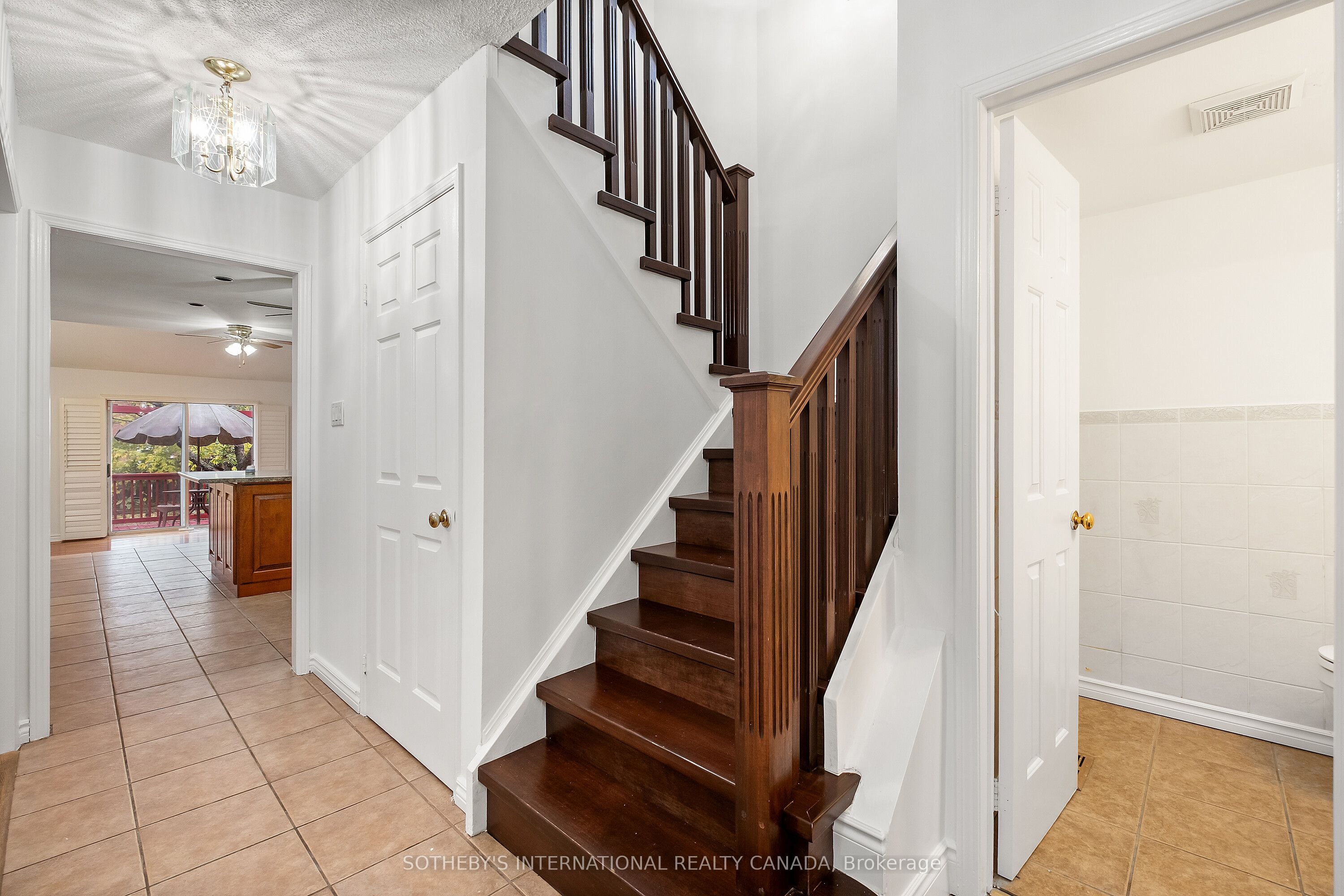 Additional image 4 of 3631 Cherrington Crescent, Mississauga, ON, L5L 5C6