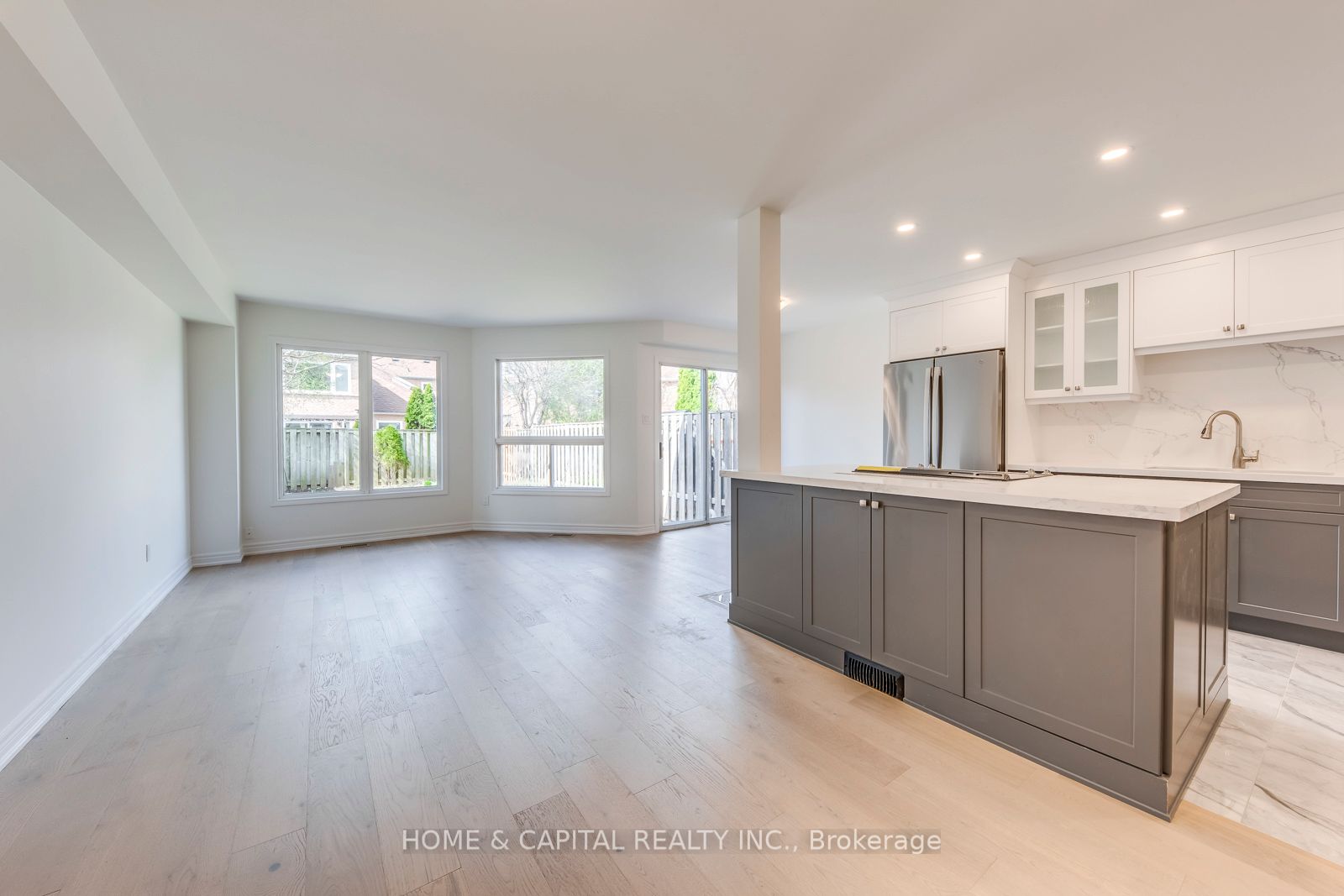 Additional image 5 of 1210 Leewood Drive, Oakville, ON, L6M 3B3