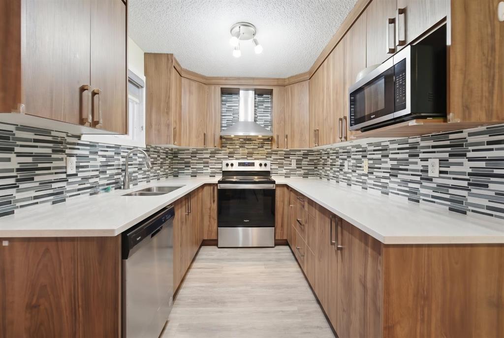 53 Falchurch Road NE, Calgary, AB, T3J1G6