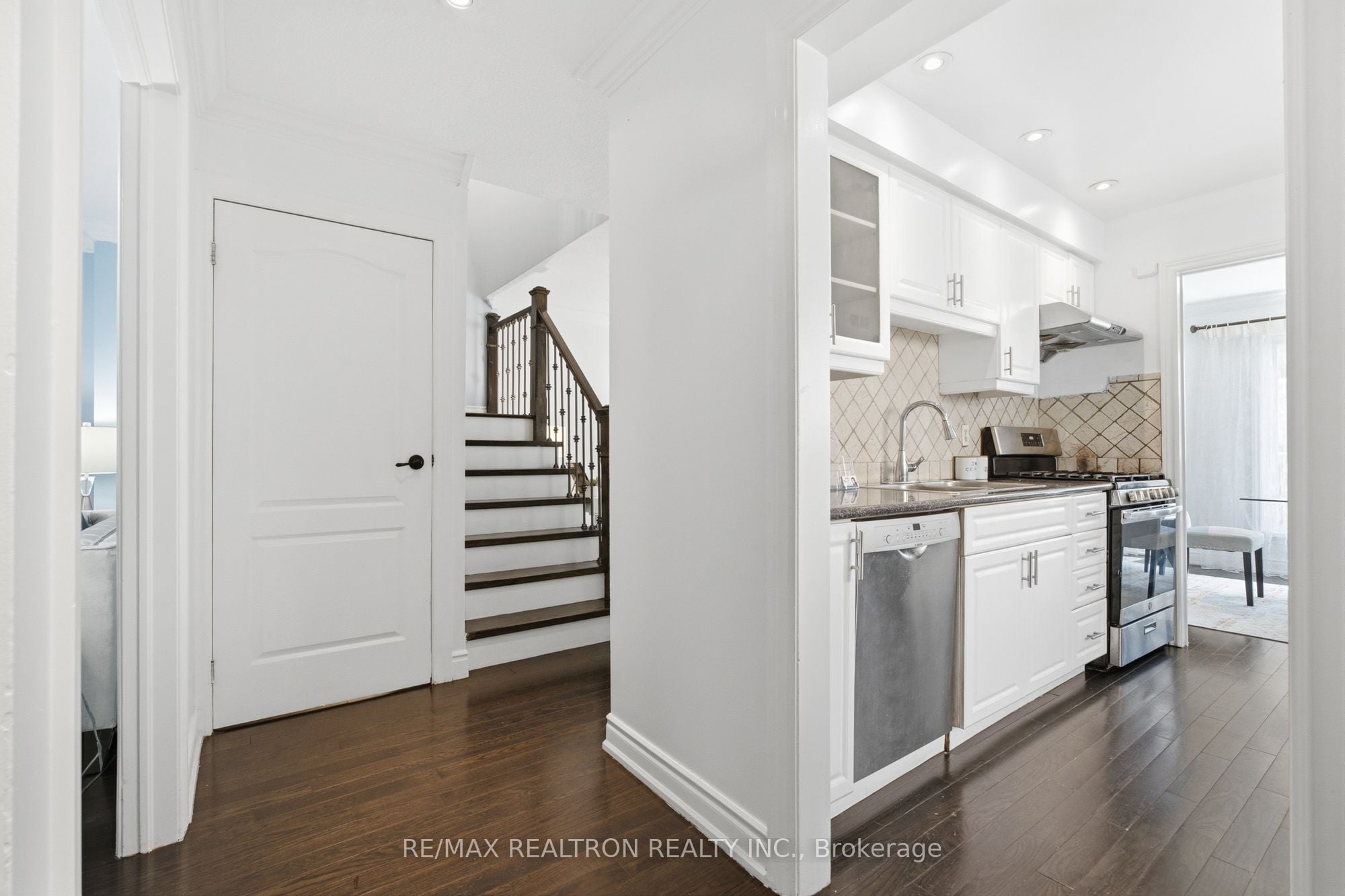 150 Borrows Street, Vaughan, ON, L4J 2W8 photo 3