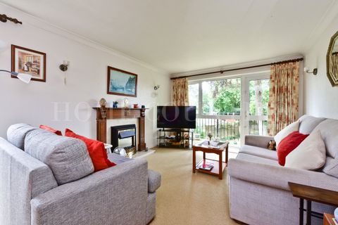 Hawkshead Road, Potters Bar EN6