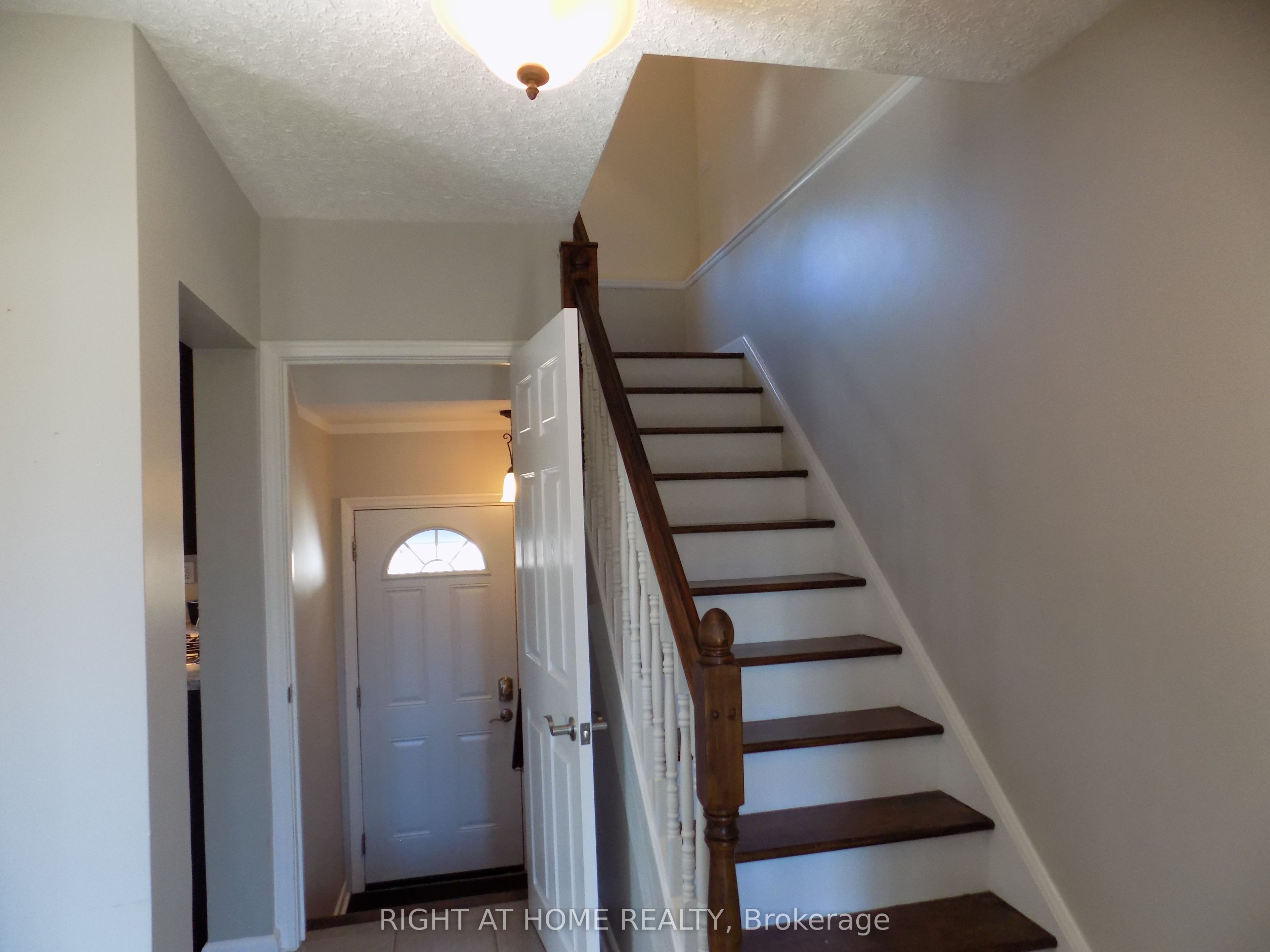 Additional image 3 of 1128 Checkers Road, Ottawa, ON, K2C 2S4