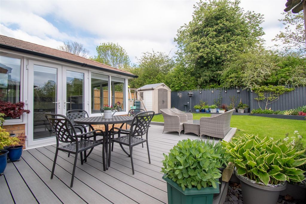Additional image 19 of 4 bed detached house for saleDeanery Close, Ripley DE5