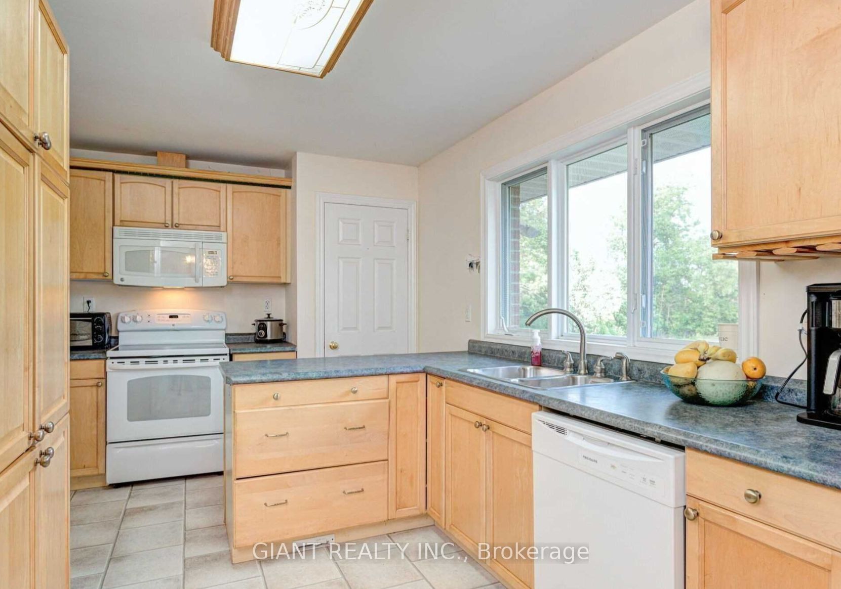 Additional image 6 of 2765 Embleton Road, Brampton, ON, L6Y 0E8