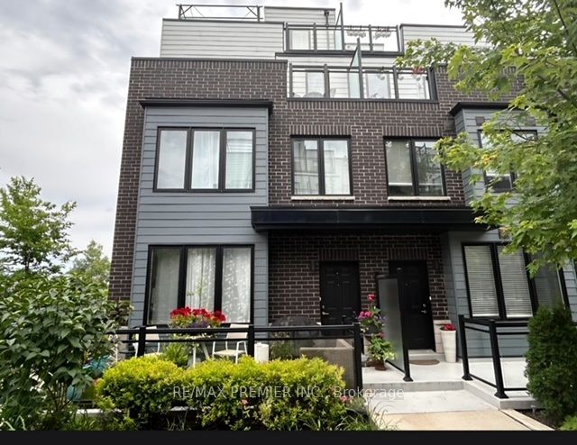 1-2255 Mcnab Lane, Mississauga, ON, L5J 0B3