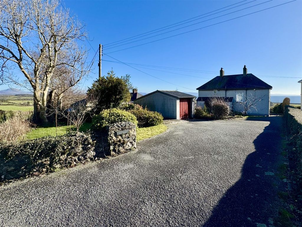Additional image 15 of 4 bed detached house for saleLlwynhudol, Pwllheli LL53