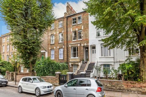Tollington Way, Holloway N7