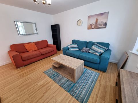 1 Pickmere Avenue M20
